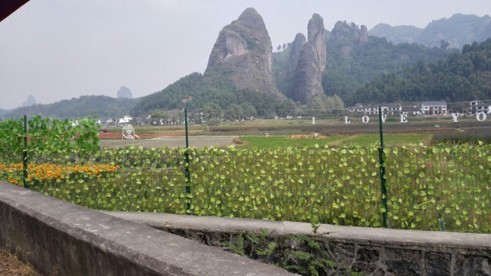 暖心国庆湖南行:探秘清水村香地,拥抱崀山夫夷水,徒步邵阳市资江
