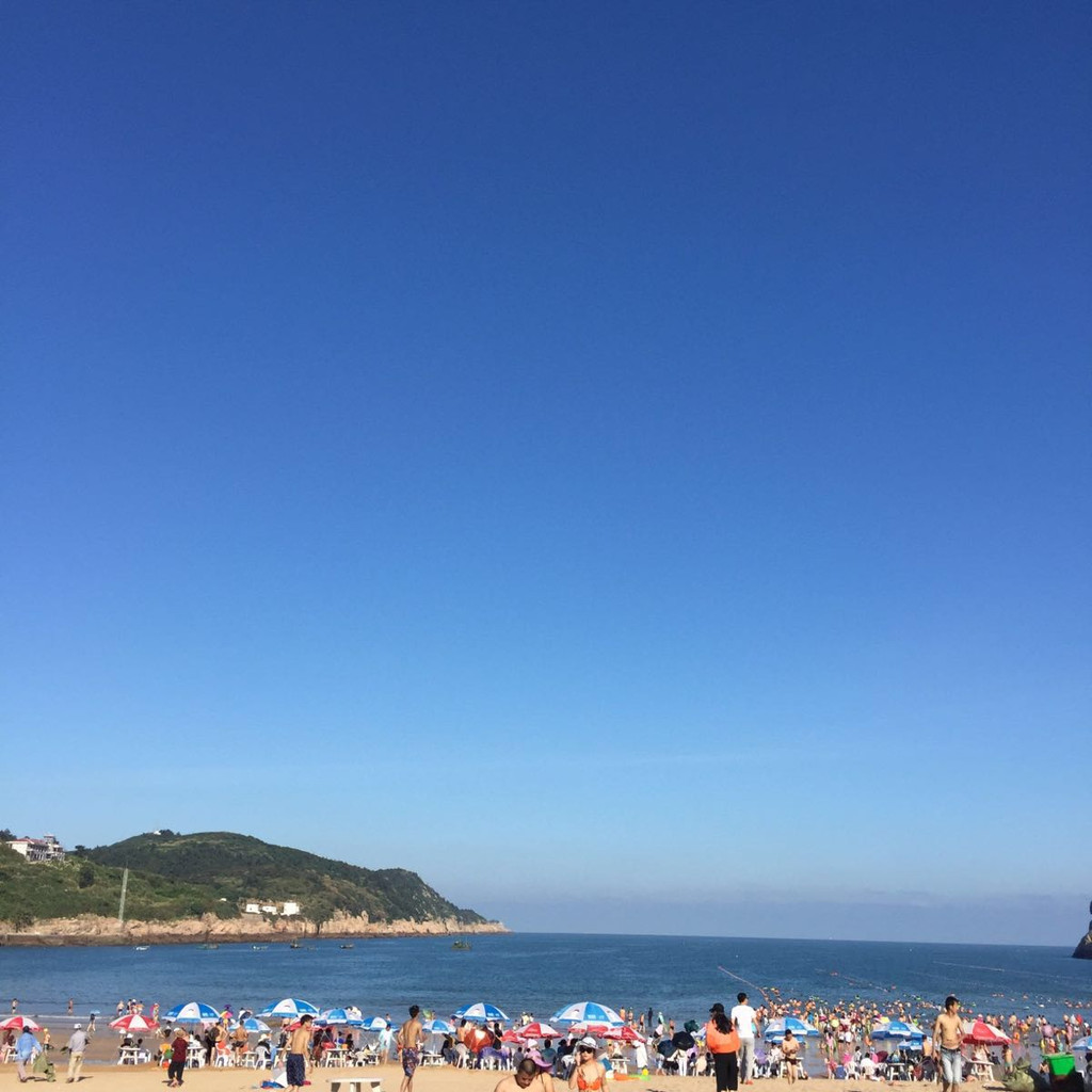        现实中的海滩和幻想的一样