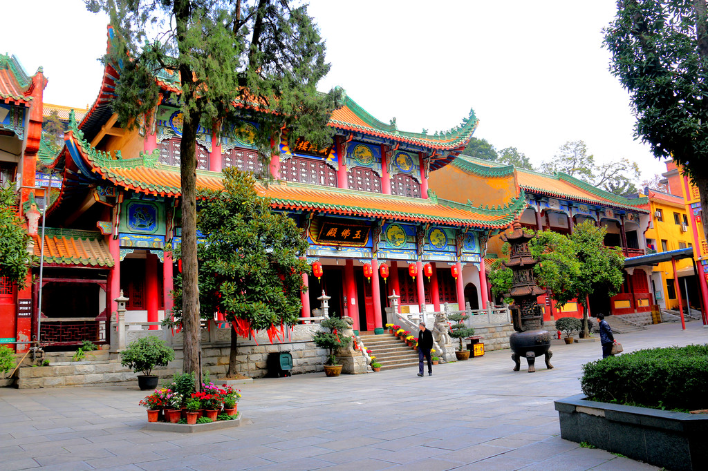 千年皇家寺院——武汉宝通禅寺