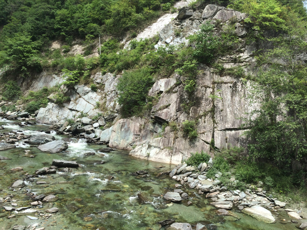 冷线中的冷线,美景中的美景,小长假绵阳市平武县老河沟,小河沟开心