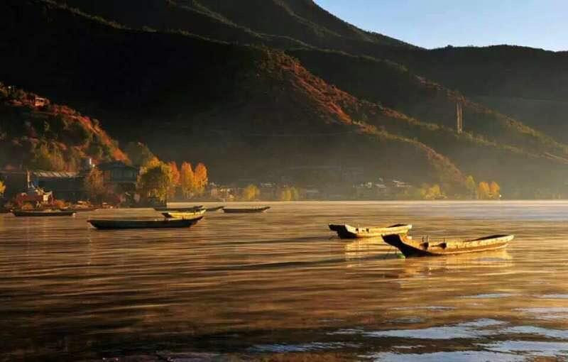 泸沽湖大嘴村                              