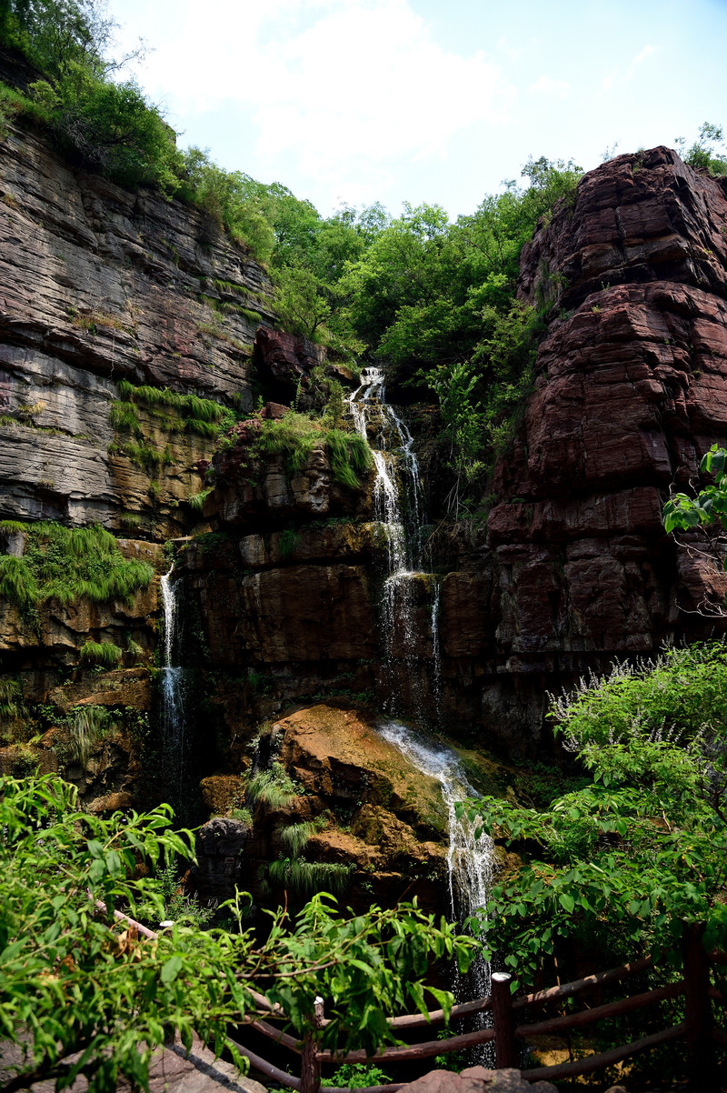 山峻 水秀 云台山