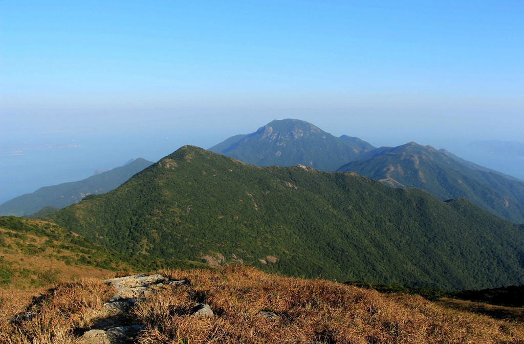 七娘山