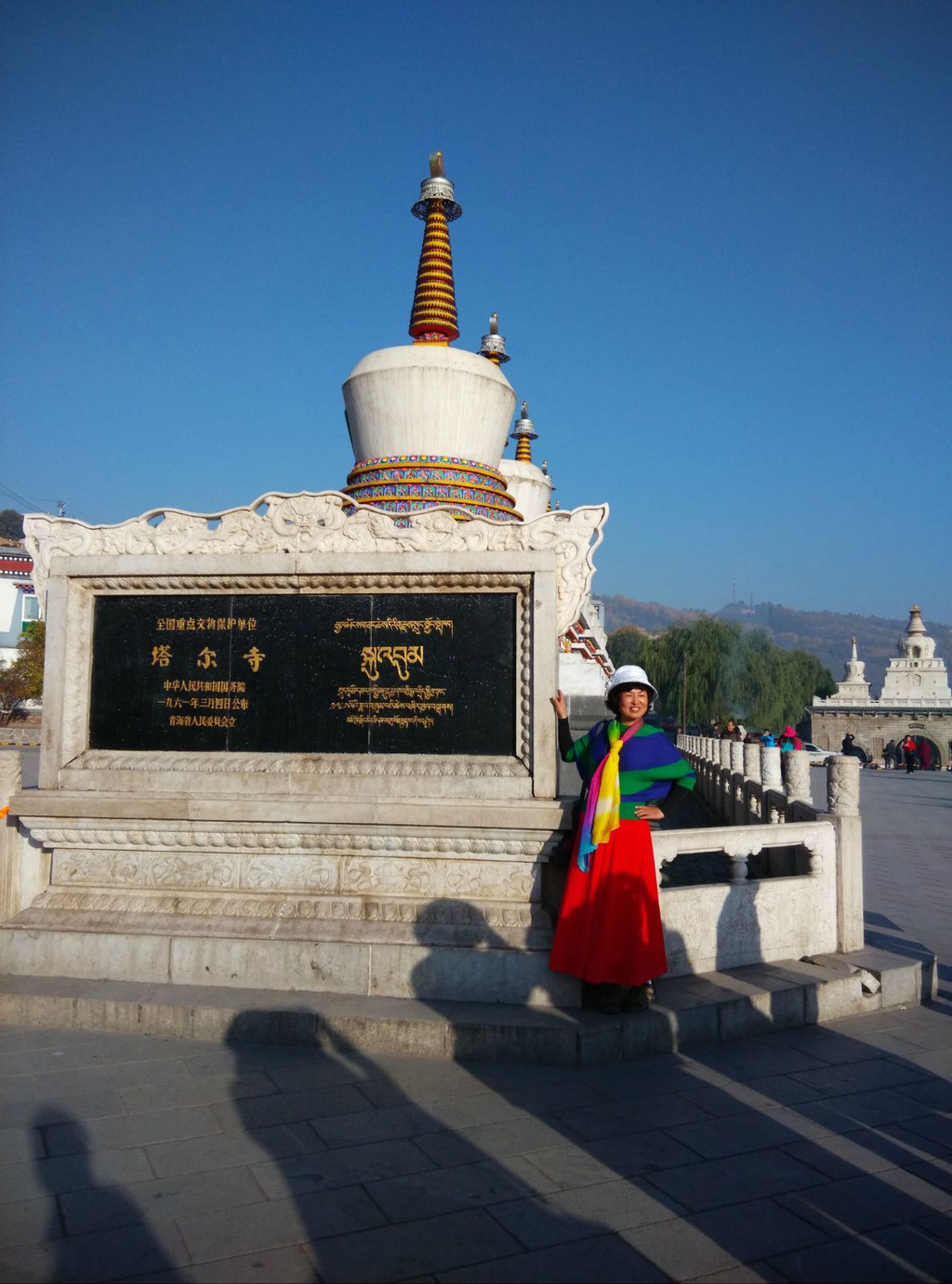 塔尔寺得名于大金瓦寺内为纪念黄教创始人宗喀巴而建的大银塔,是中国