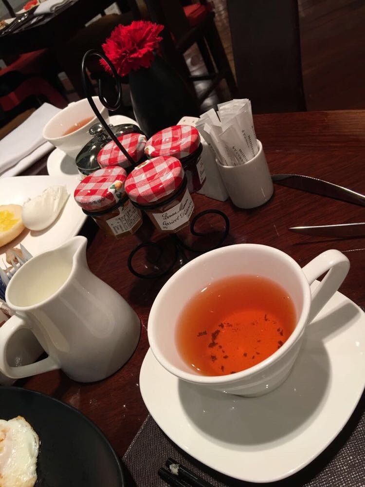给我们泡了红茶～如果时间充足建议在里面的作家咖啡喝个下午茶
