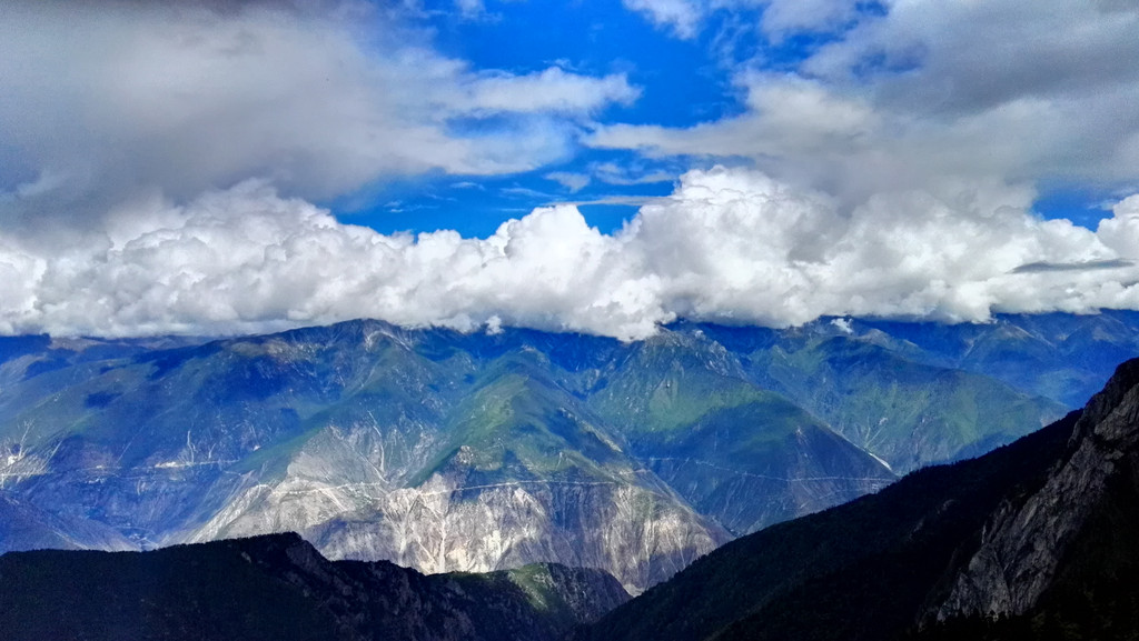 一個人的雲南8天極限之旅(梅里雪山雨崩徒步 環洱海自駕 環洱海騎行)