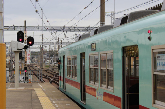                地铁空港线换西铁